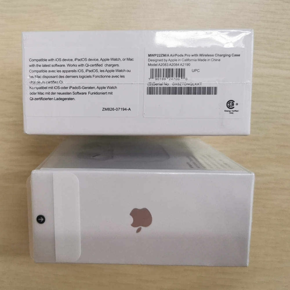 Can someone tell me which one is fake? The top or bottom one? : r/airpods